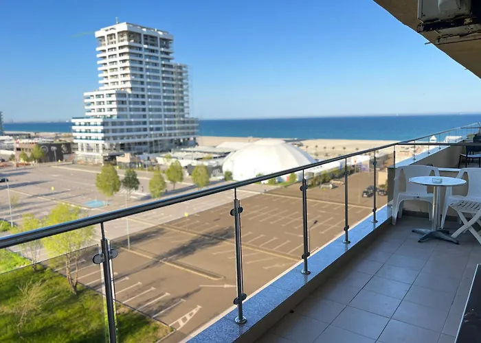 Summerland Sea-View Luxury Apartment