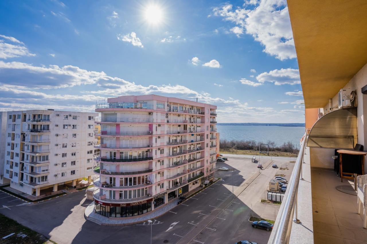 Summerland Sea-view Luxury Mamaia