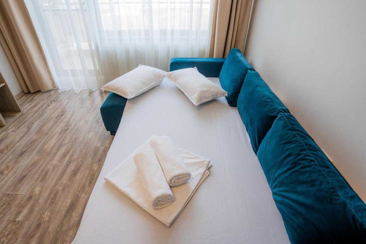 Summerland Sea-view Luxury Apartment *