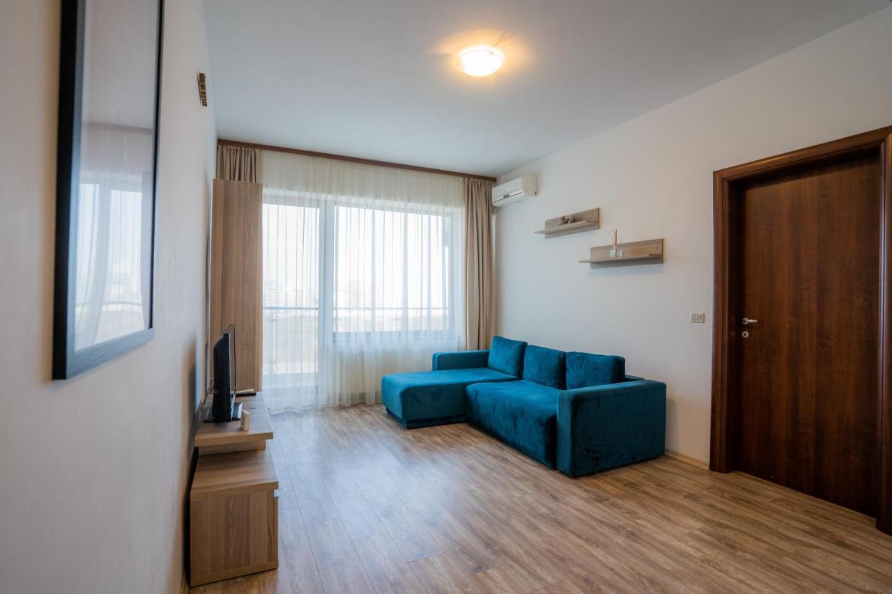 Summerland Sea-view Luxury *