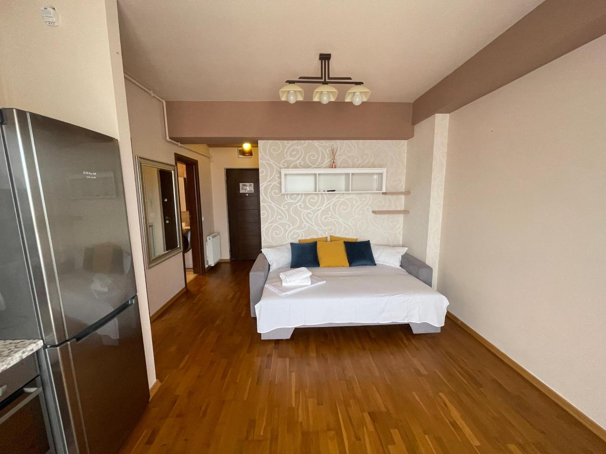 Summerland Sea-view Luxury Apartment