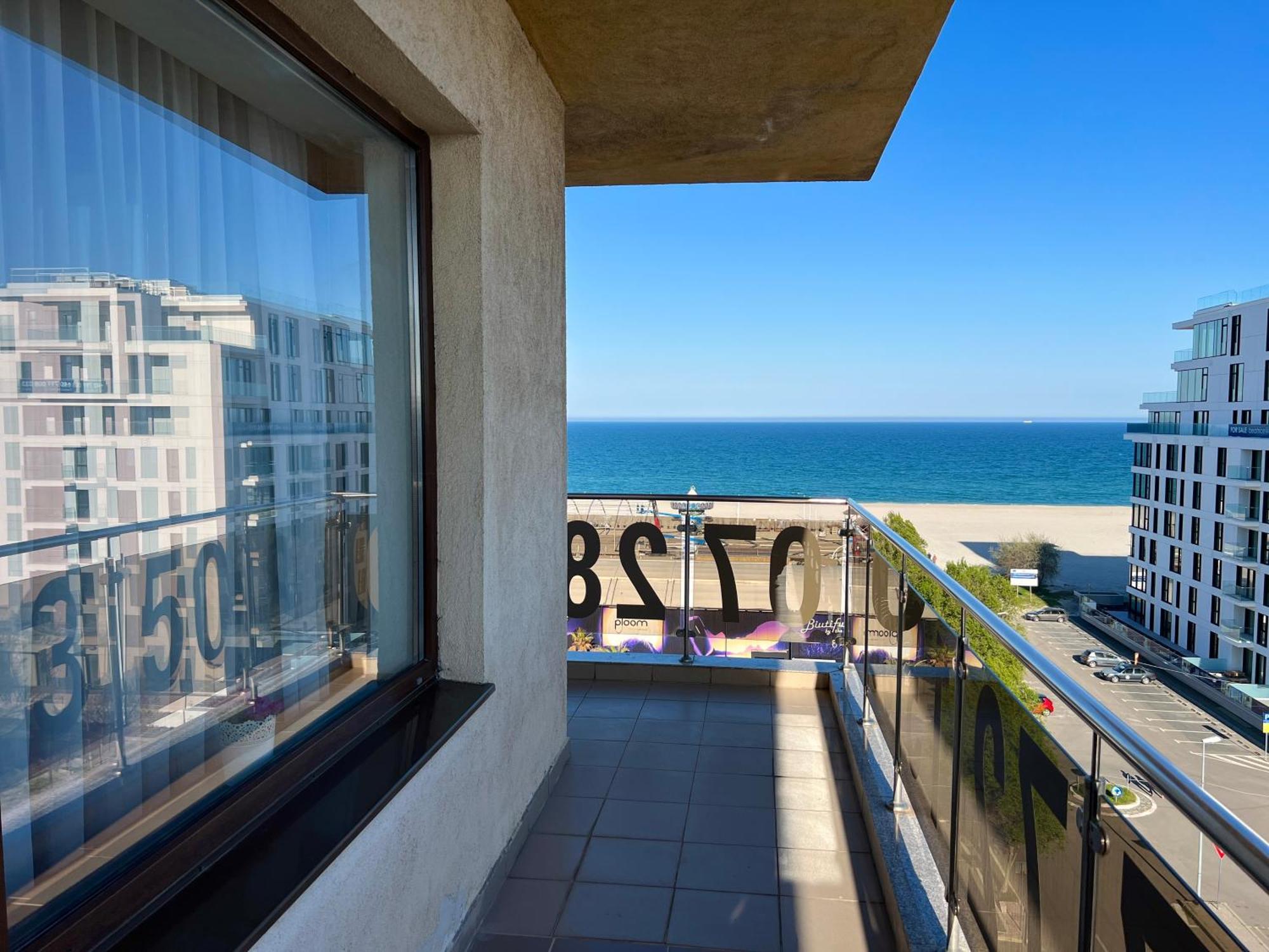 Summerland Sea-view Luxury *